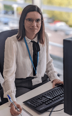 Photo of veronica smiling towards the camera