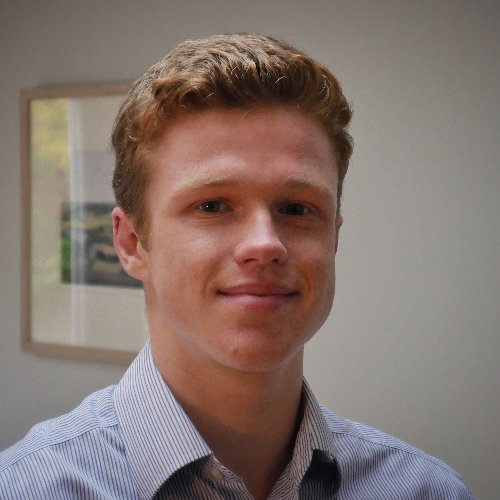 image of recruiter Rob Fairbairn