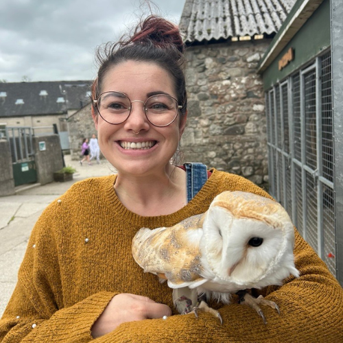 Image of anna with an owl