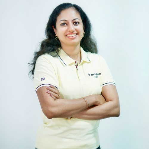 headshot of Sangeeta smiling