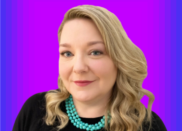 Image of Wendy smiling at the camera